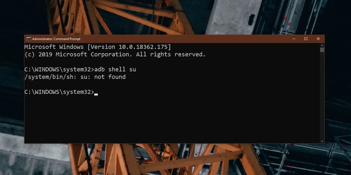 Status root urządzenia