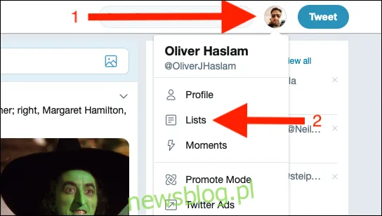 Kliknij swoje zdjęcie profilowe na Twitterze, a następnie kliknij 