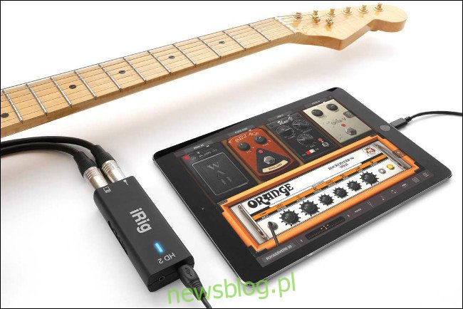 Gitara Podłączona do iRig HD2 i iPada