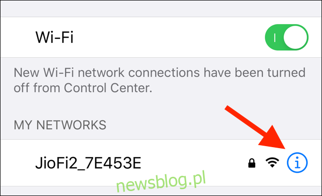 Stuknij przycisk I obok nazwy Wi-Fi, aby znaleźć opcje