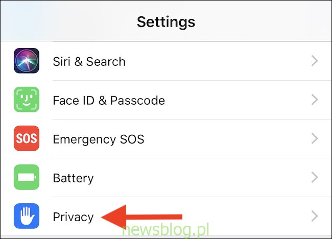 Jak sprawdzić, które aplikacje śledzą Twoją lokalizację na iPhonie