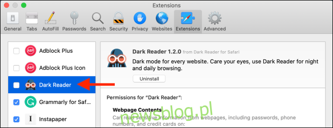 Kliknij Dark Reader, aby włączyć rozszerzenie