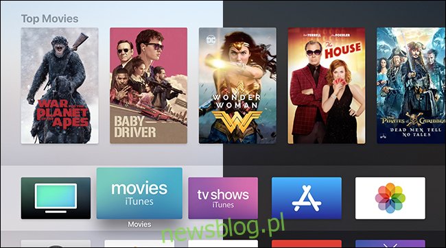 Pokazuje interfejs Apple TV 