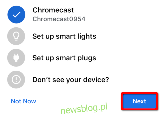 Wybierz urządzenie Chromecast, a następnie stuknij 