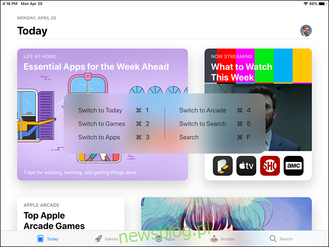 Wyskakujące okno skrótu klawiaturowego App Store na iPadzie