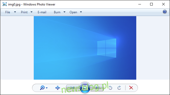 Klasyczna przeglądarka fotografii systemu Windows włączona w systemie Windows 10