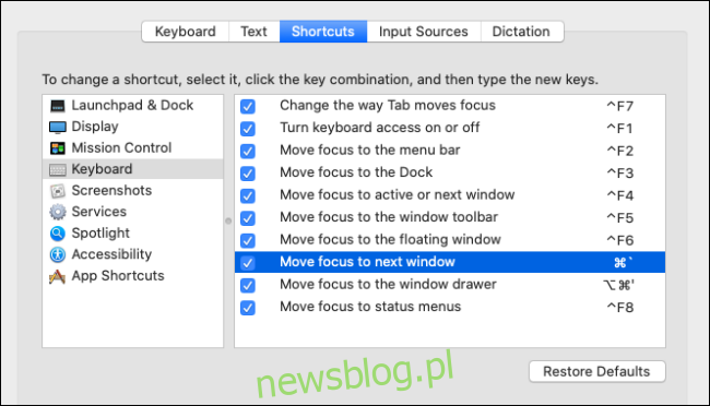Definiowanie skrótów klawiaturowych do przełączania się między otwartymi aplikacjami i oknami na Macu