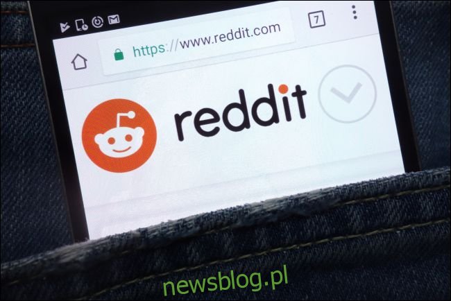 Reddit w Chrome na telefonie z Androidem
