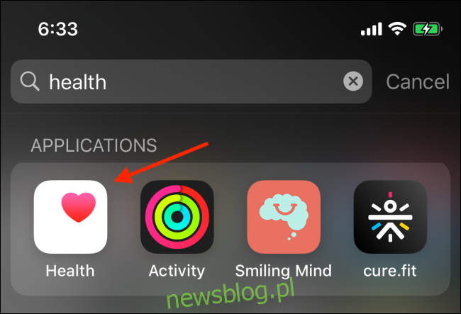 Stuknij aplikację Zdrowie, aby otworzyć ją z wyszukiwania Spotlight na iPhonie.