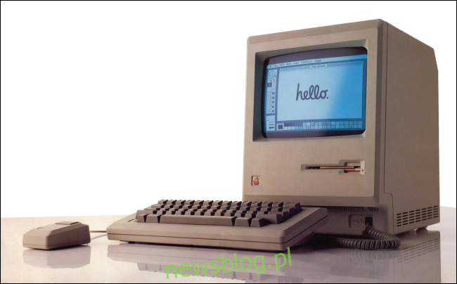 Oryginalny Macintosh z 1984 roku z 