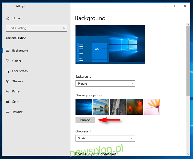 Kliknij Przeglądaj, aby wybrać tapetę pulpitu w systemie Windows 10