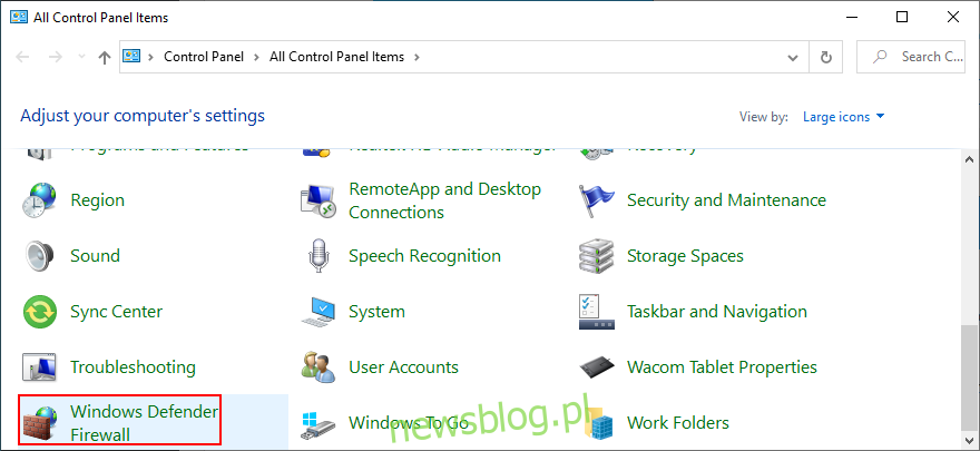Panel sterowania pokazuje Zaporę systemu Windows Defender